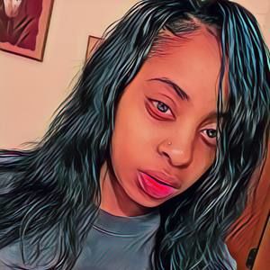 Meet your Posher, Aziza